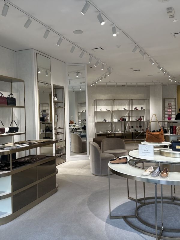 Jimmy Choo Vancouver